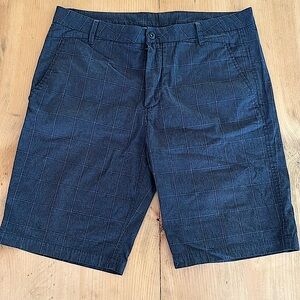 Men short